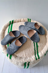 BABOUCHE SUEDE SLIPPERS. - Grey